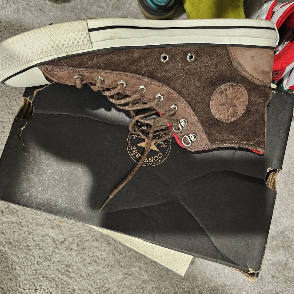 Converse - Picture 6 of 7